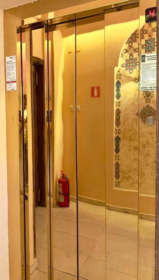 Piccolo Mondo By Citybookings Bucureşti Exterior foto