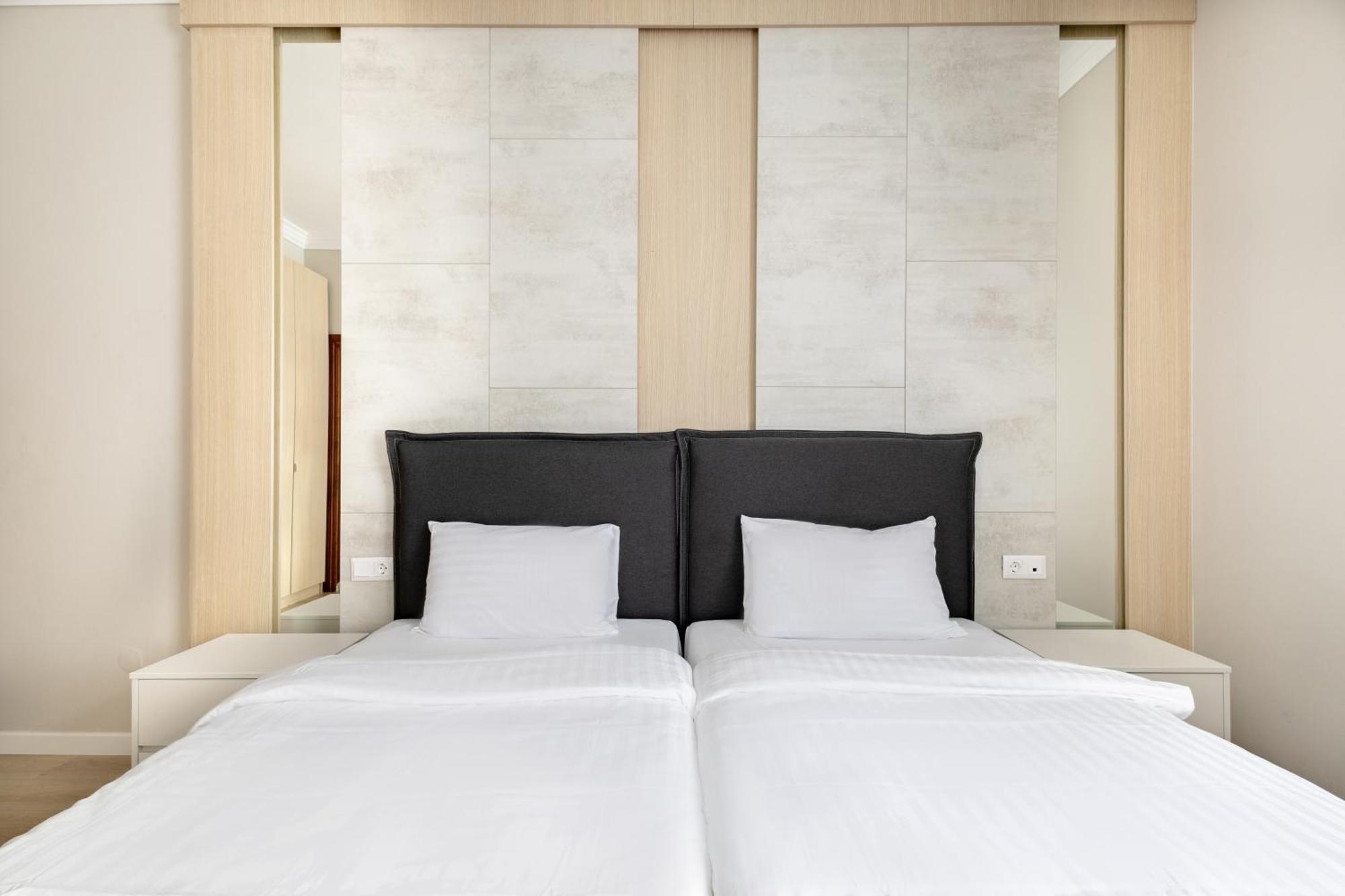 Piccolo Mondo By Citybookings Bucureşti Exterior foto
